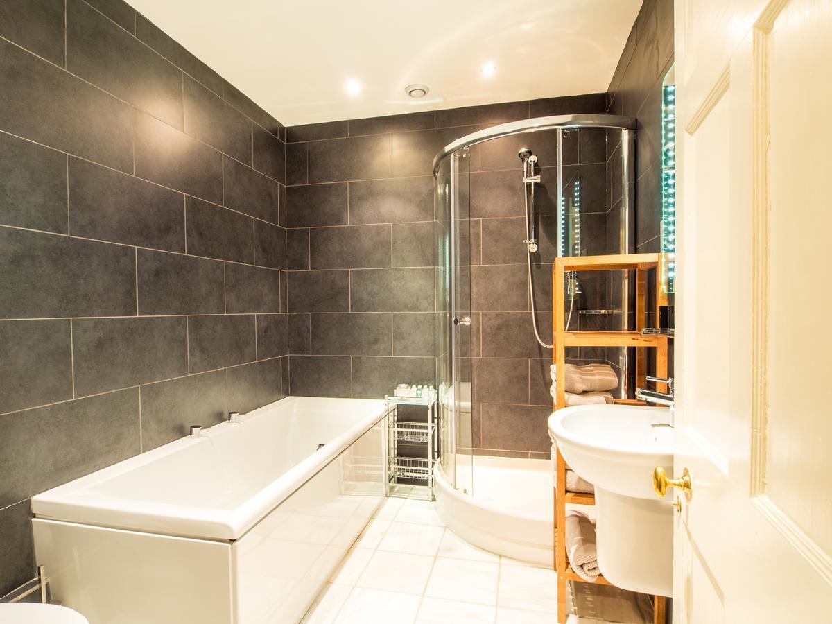 Six Brunton Place Guest House Edimburgo Exterior foto